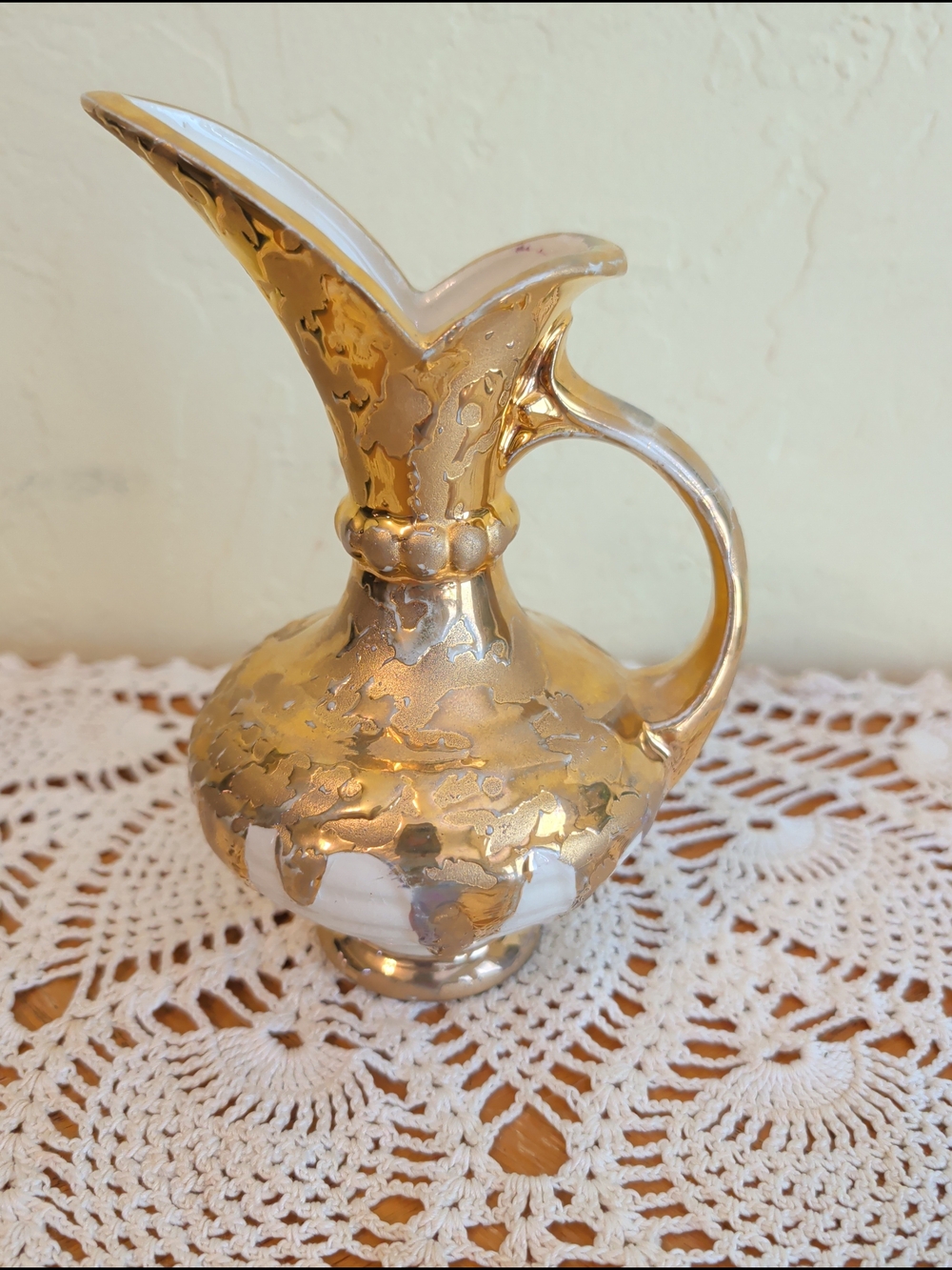 Gold Ceramic Decorative Vase and Bowl Set - Picture 4 of 13